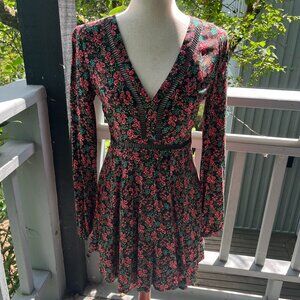 Forever 21 Floral Long Sleeve Dress - Size M